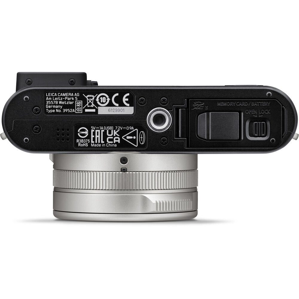 Leica D-Lux 8 Digital Camera (100 Years of Leica Limited Edition) 19197 Bundle