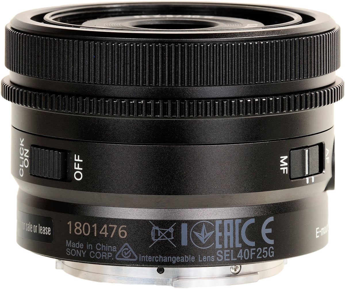 Sony FE 40 mm f/2,5 G Objektiv SEL40F25G - 7-teiliges Zubehörpaket