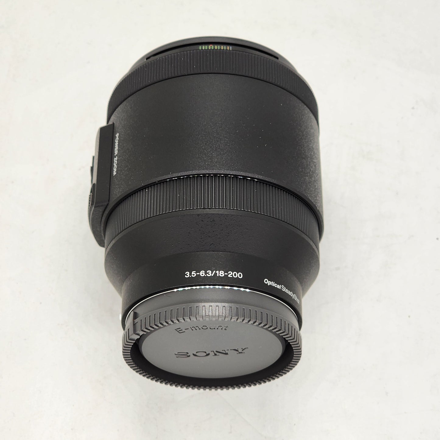 Sony E PZ 18-200mm f/3.5-6.3 OSS Lens Bundle 1