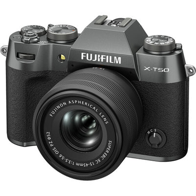 Spiegellose Kamera FUJIFILM X-T50 mit 15–45 mm f/3,5–5,6-Objektiv (Anthrazit-Silber)