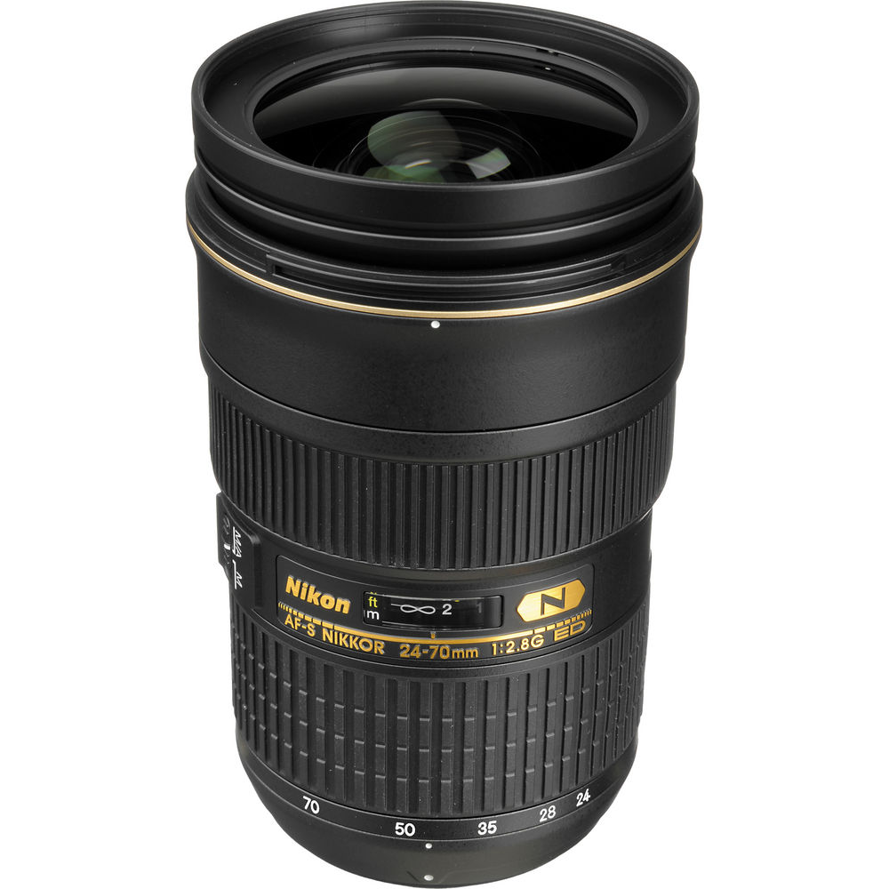 Nikon AF-S Nikkor 24–70 mm 1:2,8G ED Autofokus-Objektiv (schwarz) 7-teiliges Zubehörpaket