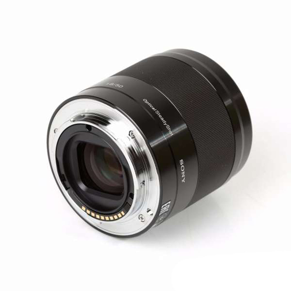 Sony E 50 mm f/1.8-Objektiv für Sony E Mount Nex (Schwarz) – 10-teiliges Zubehörpaket