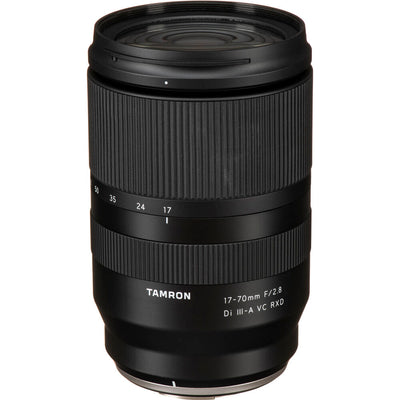 Tamron 17–70 mm f/2,8 Di III-A VC RXD-Objektiv für FUJIFILM X – 7-teiliges Zubehörpaket