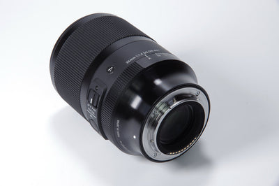 Sigma 35mm f/1.4 DG DN Art Objektiv für Sony E 303965 - 7-teiliges Zubehörpaket