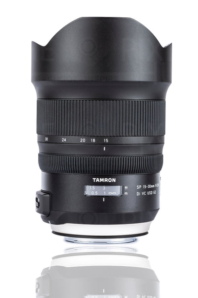 Tamron SP 15–30 mm f/2,8 Di VC USD G2 Objektiv für Canon EF Starter-Objektivtasche-Paket