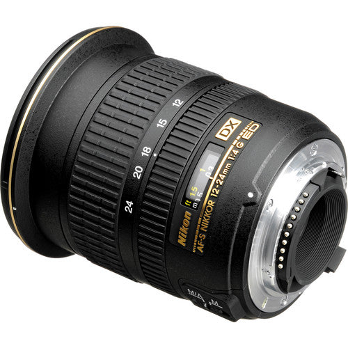 Nikon AF-S DX Zoom-NIKKOR 12-24 mm 1:4G IF-ED Objektiv 2144 – Essential UV-Paket