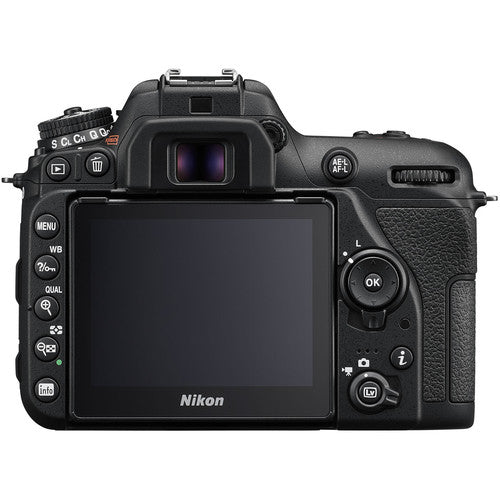 Nikon D7500 DSLR-Kamera mit 18-140-mm-Objektiv – 1582