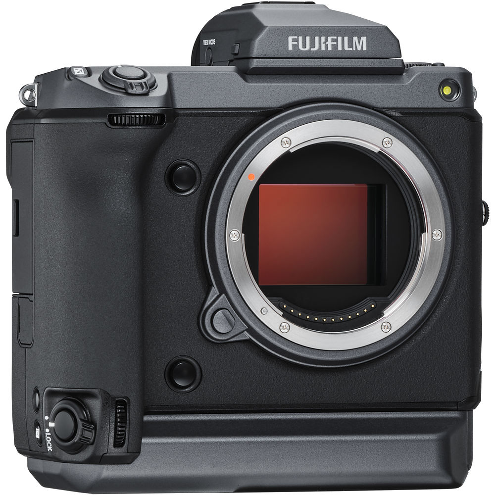 FUJIFILM GFX 100 spiegellose Mittelformatkamera 600020930 – 7-teiliges Zubehörset