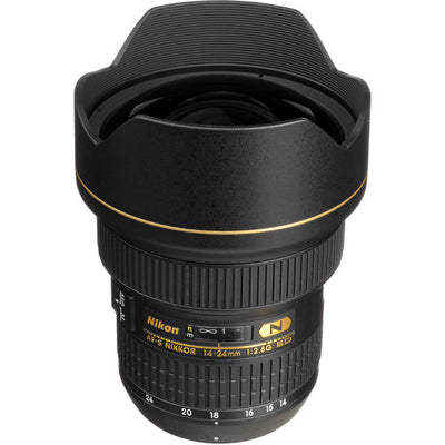 Nikon AF-S NIKKOR 14–24 mm 1:2,8G ED-Objektiv 2163 + Tasche + 32 GB + Stativpaket