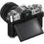 FUJIFILM X-T30 II spiegellose Kamera mit XF 18–55 mm f/2,8–4 R LM OIS-Objektiv (Silber)