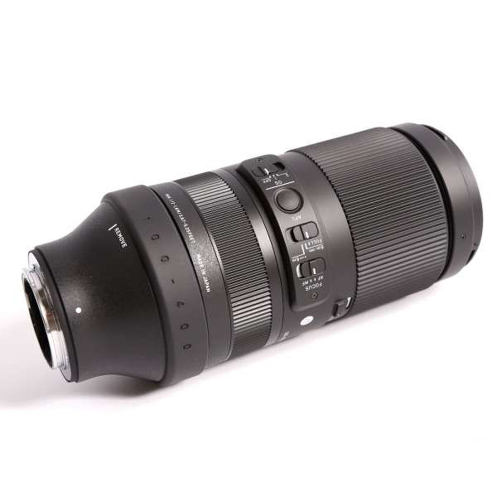 Sigma 100–400 mm f/5–6,3 DG DN OS Contemporary-Objektiv für Sony E 7-teiliges Zubehör-Set