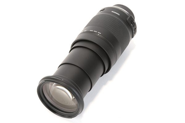 Tamron 18–400 mm f/3,5–6,3 Di II VC HLD-Objektiv für Canon EF + UV-Filterpaket