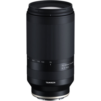 Tamron 70–300 mm f/4,5–6,3 Di III RXD-Objektiv für Sony E A047 – 7-teiliges Zubehörpaket