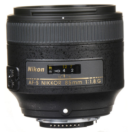 Nikon AF-S NIKKOR 85mm f/1.8G Objektiv 2201 + Filter Kit + Objektivtasche Bundle