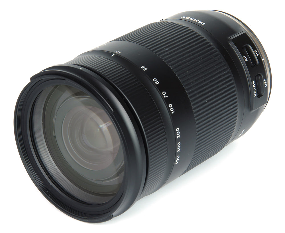 Tamron 18–400 mm f/3,5–6,3 Di II VC HLD-Objektiv für Canon EF + UV-Filterpaket