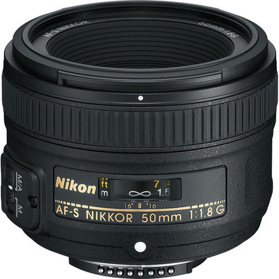 Nikon AF-S NIKKOR 50mm f/1.8G Objektiv 2199 - Essential UV Filter Bundle