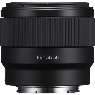 Sony FE Autofokus-Motor 50 mm f/1.8 Objektiv (Schwarz) - Essential UV-Filter-Paket