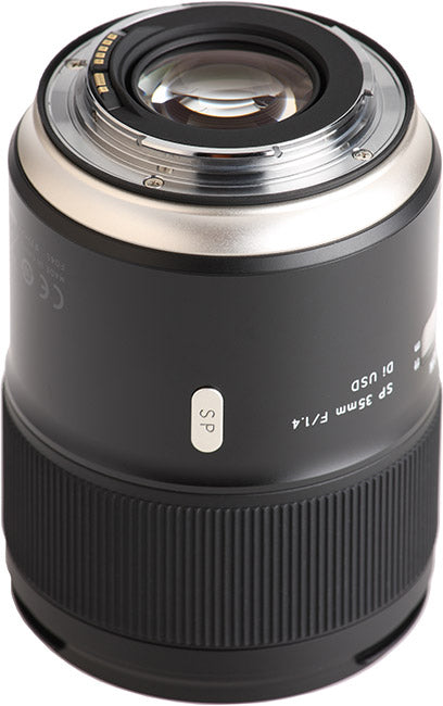 Tamron SP 35 mm f/1.4 Di USD-Objektiv für Nikon F + UV-Filter + Gegenlichtblende im Paket