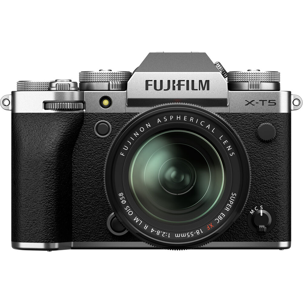 FUJIFILM X-T5 spiegellose Kamera mit 18-55-mm-Objektiv, Silber – 14-teiliges Zubehörpaket