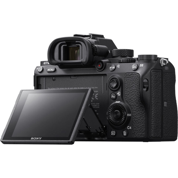 Sony Alpha a7 III spiegellose Digitalkamera (Gehäuse) + 64 GB + Blitz + Tasche im Paket