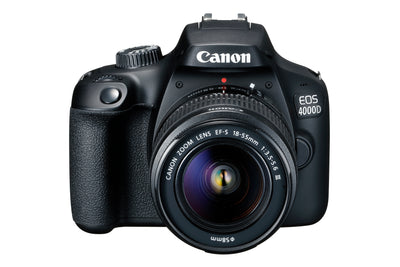 Canon EOS 4000D / Rebel T100 mit EF-S 18-55 mm f/3,5-5,6 III-Objektiv