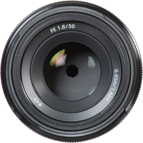 Sony FE Autofokus-Motor 50 mm f/1.8 Objektiv (Schwarz) - Essential UV-Filter-Paket