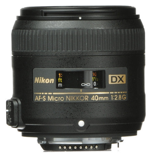 Nikon AF-S DX Micro-NIKKOR 40 mm 1:2,8G-Objektiv (Schwarz) 2200 – UV-Filterpaket