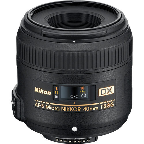 Nikon AF-S DX Micro-NIKKOR 40 mm 1:2,8G-Objektiv (Schwarz) 2200 – UV-Filterpaket