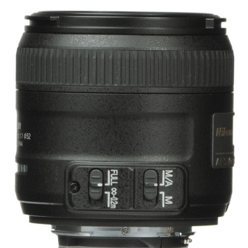 Nikon AF-S DX Micro-NIKKOR 40 mm 1:2,8G-Objektiv (Schwarz) 2200 – Filter-Kit-Paket