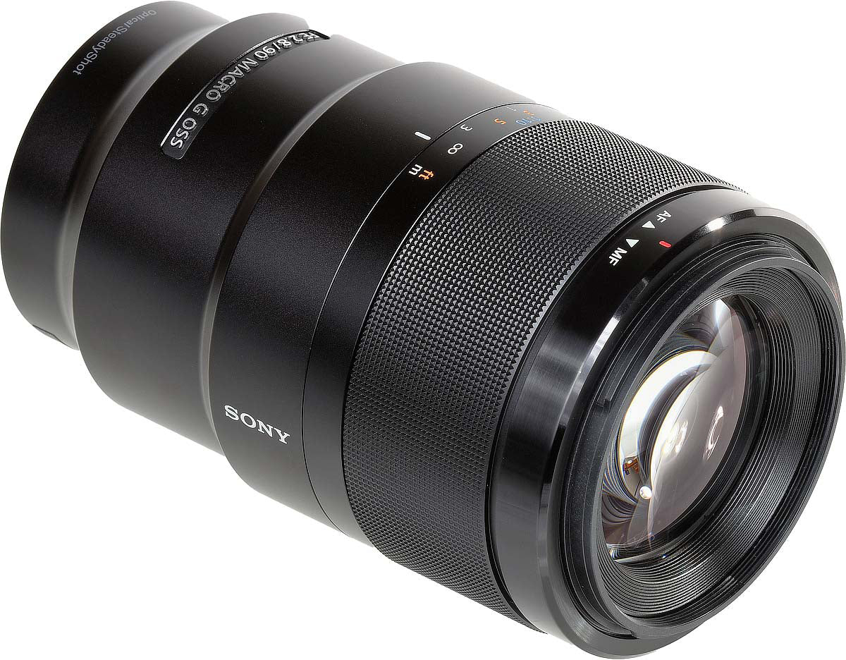 Sony FE 90 mm f/2.8 Macro G OSS-Objektiv + Tele- und Weitwinkelobjektiv-Paket