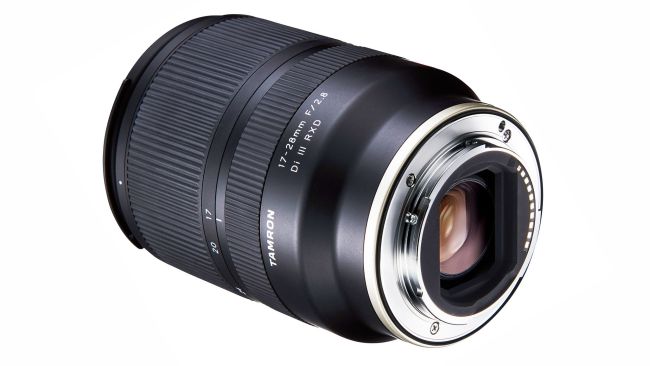 Tamron 17–28 mm f/2.8 Di III RXD-Objektiv für Sony E – 7-teiliges Zubehörpaket