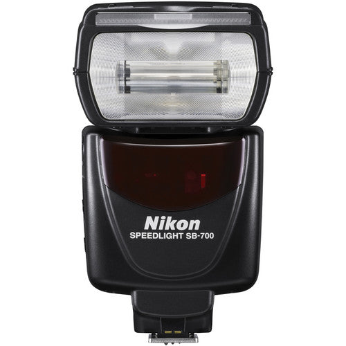 Nikon SB-700 AF Speedlight mit 4 AA-Batterien + Ladegerät + Diffusor-Paket