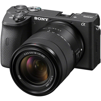 Spiegellose Kamera Sony a6600 mit 18-135-mm-Objektiv – ILCE6600M/B